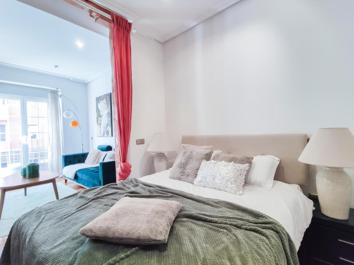 Chueca Boutique Apartment Madrid Luaran gambar