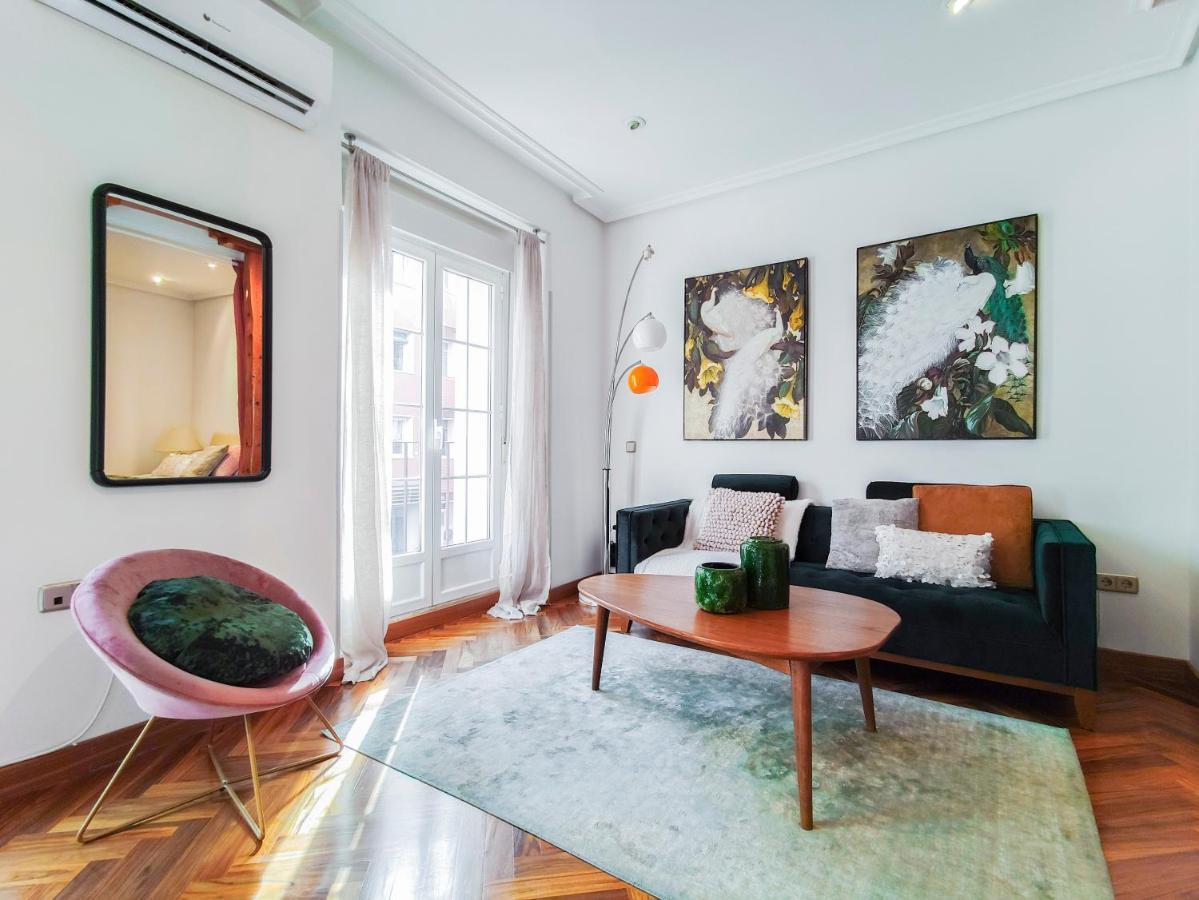 Chueca Boutique Apartment Madrid Luaran gambar